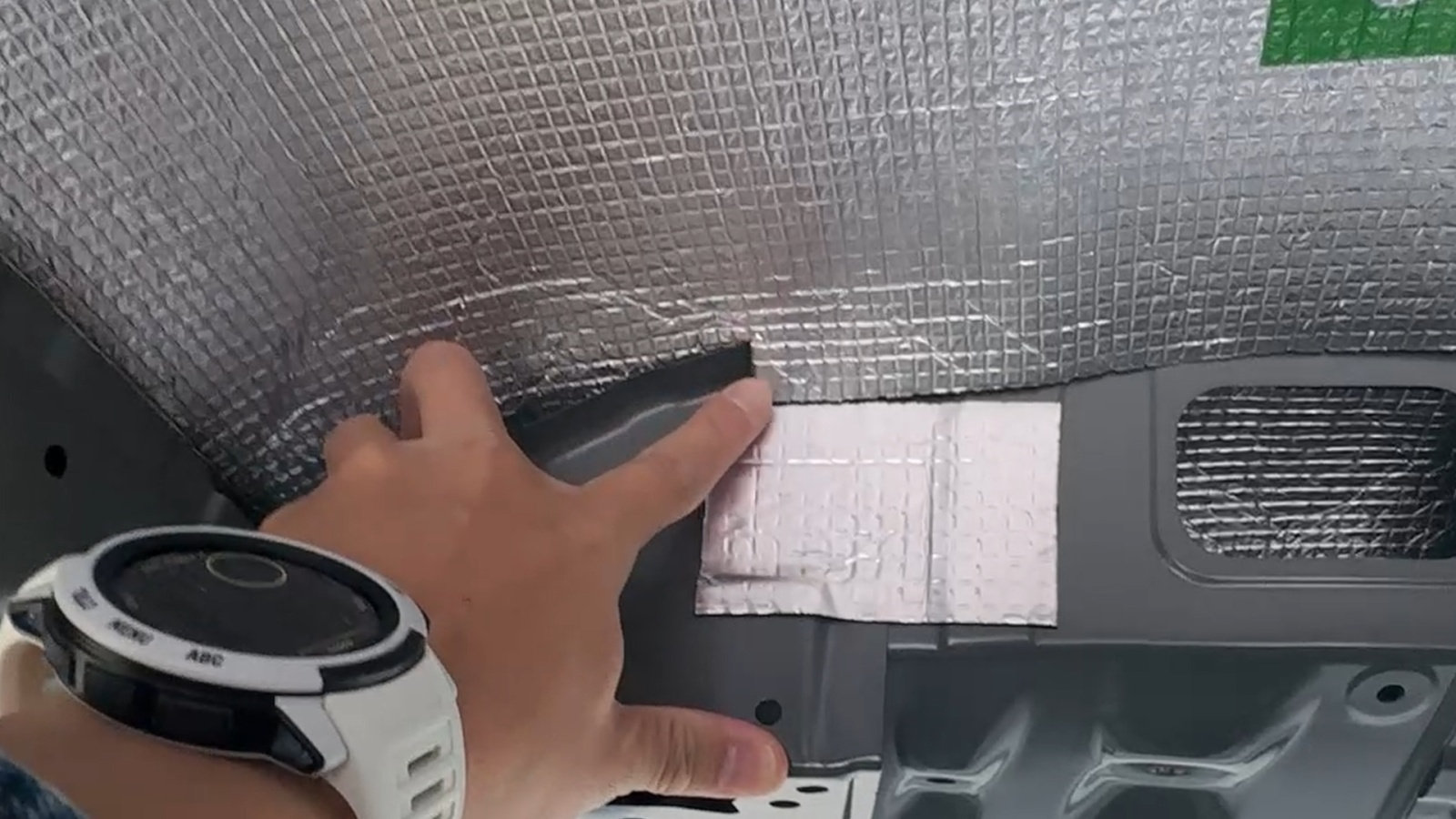 STEP4 メタルシートを施工②